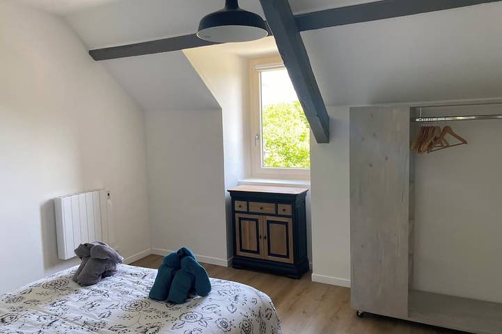 Location de vacances pour 6 personnes, avec piscine ainsi que jardin et terrasse à Taden - 4