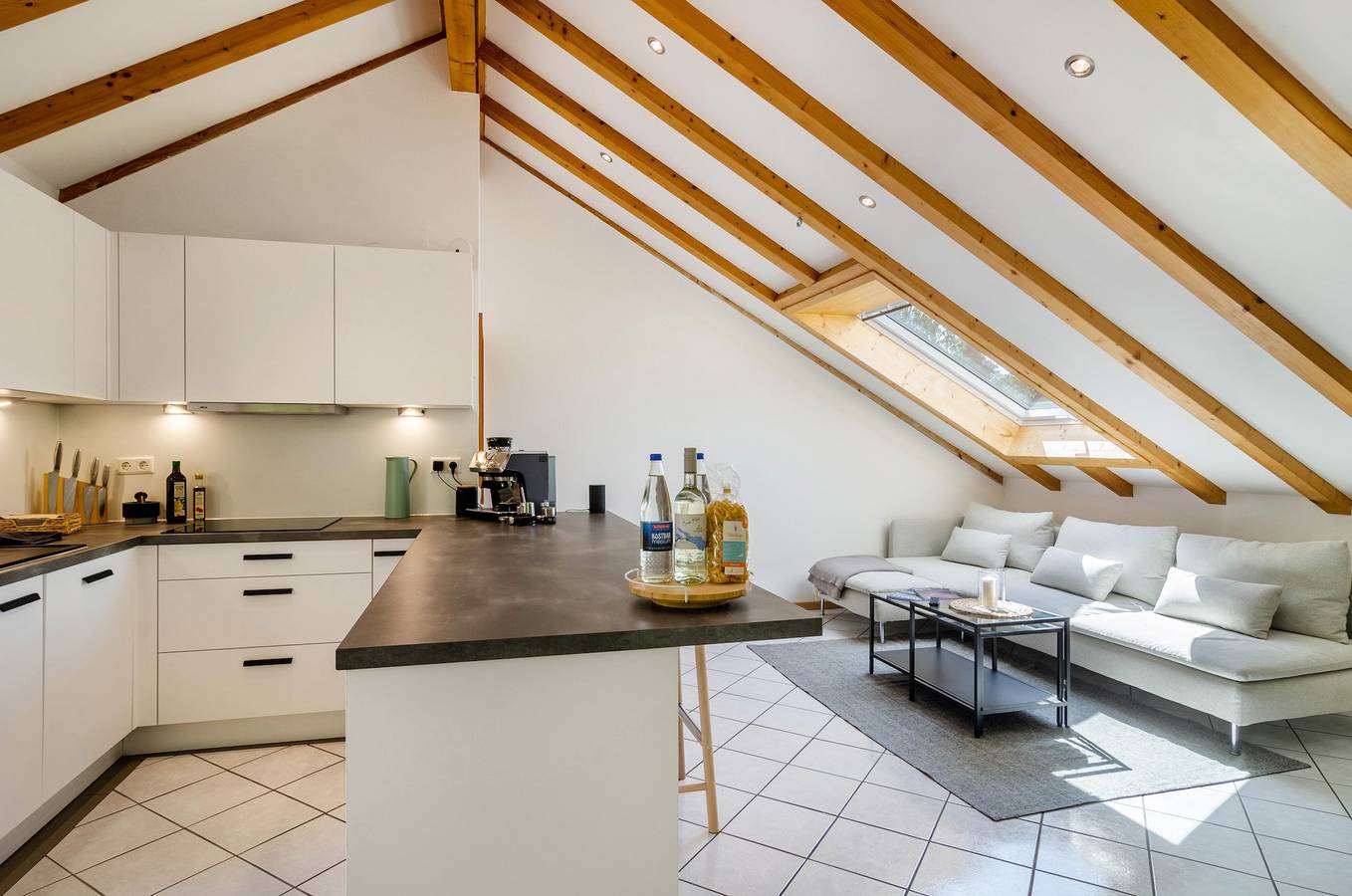 Ganze Wohnung, Ferienwohnung 'Enjoy Mal' mit Gemeinschaftsgarten, Balkon und Wi-Fi in Stockach, Landkreis Konstanz