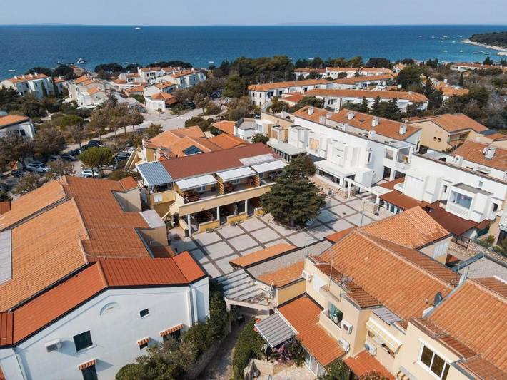 Gîte pour 2 personnes, avec jardin et terrasse à Gajac - 3