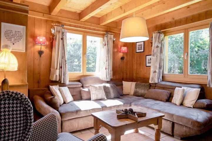 Chalet für 8 Personen, mit Terrasse in Orsières