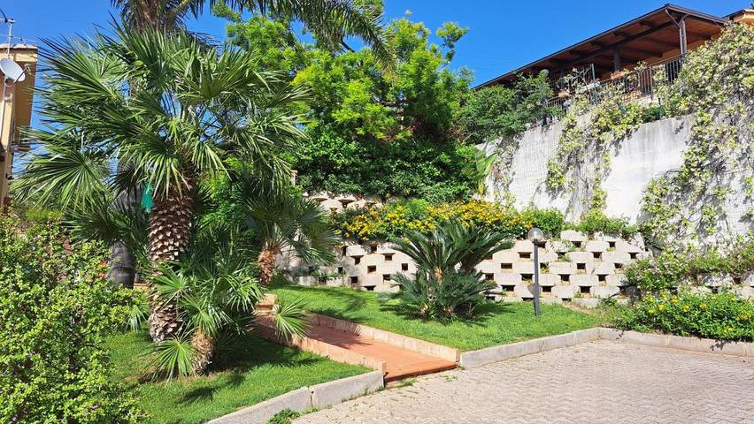 Villa pour 8 personnes, avec jardin et piscine, adapté aux familles à Trabia - 3