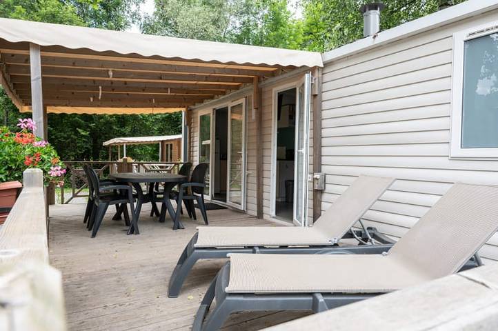 Caravane pour 4 personnes, avec balcon/terrasse et terrasse à Le Bourg-d'Oisans - 2