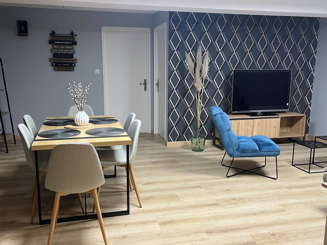 Appartement entier, Wohnung mit Privatparkplatz in Sainte-Croix-en-Plaine, Région de Colmar