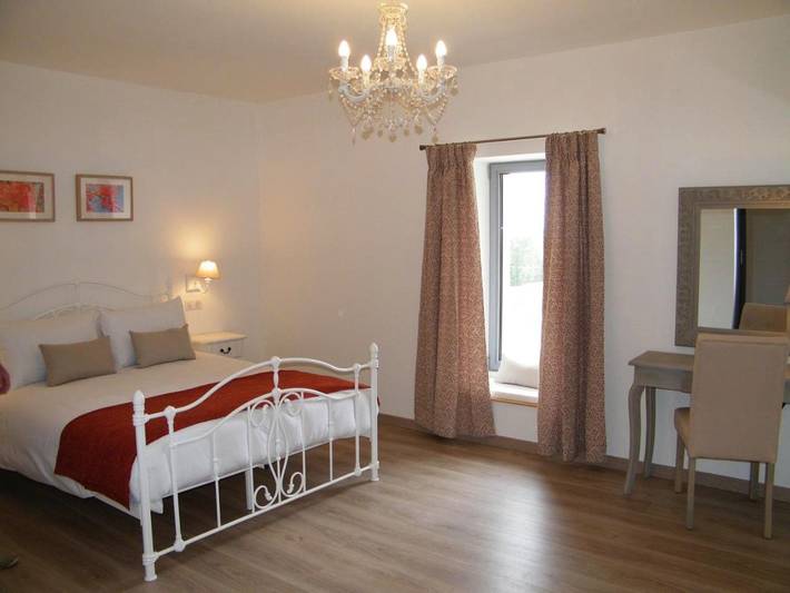 Location de vacances pour 2 personnes, avec jardin et vue à Puisseguin - 3