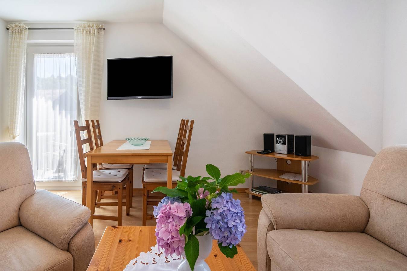 Ganze Wohnung, Ferienwohnung Koch bis 100m² mit Balkon in Bad Grund in Badenhausen, Bad Grund