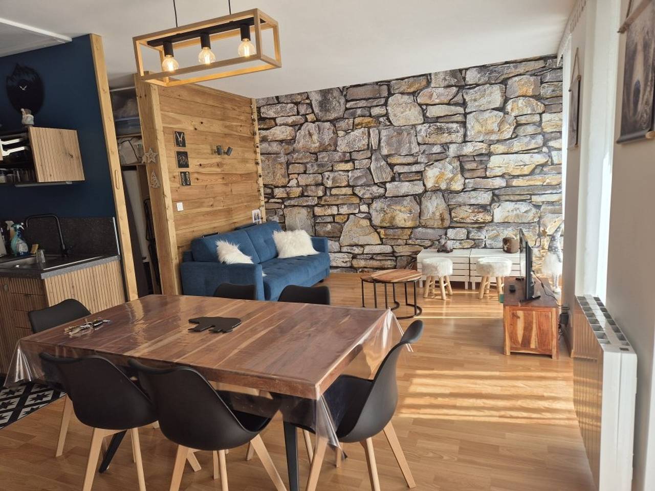 Ganze Wohnung, Gemütliche 2-Zimmer-Wohnung im Stadtzentrum von Cauterets, 4 Schlafplätze, Nah Verkehrsverbindungen in Cauterets, Nationalpark Pyrenäen