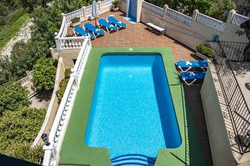 Villa for 8 People in Calpe, Costa Blanca, Photo 3