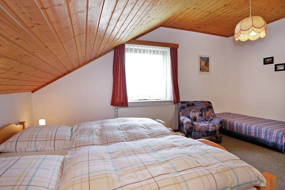 Ganze Wohnung, Apartment in Armsfeld mit Pool in Bad Wildungen, Waldecker Land