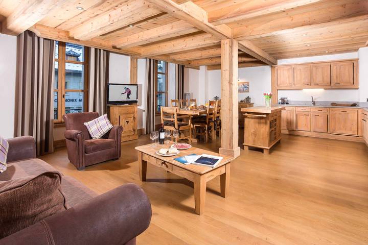 Gîte pour 6 personnes, avec sauna dans Office De Tourisme De Chamonix