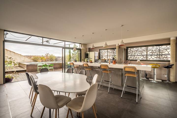 Appartement de vacances pour 15 personnes, avec terrasse et piscine dans l' Aude - 3