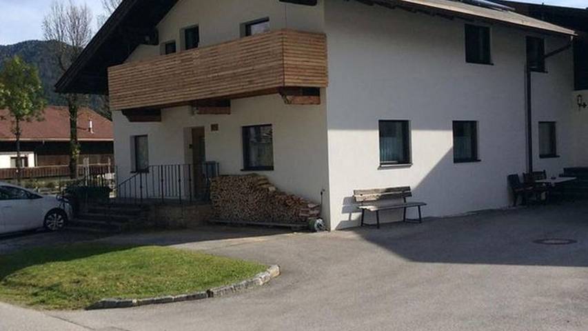 Hütte für 5 Personen, mit Whirlpool und Balkon, kinderfreundlich in Leutasch