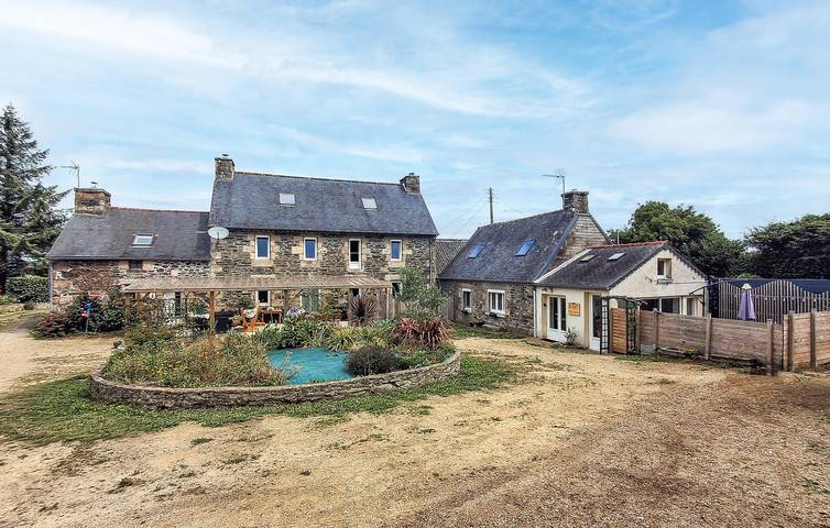 Location de vacances pour 5 personnes, avec jardin, adapté aux familles à Louargat - 3