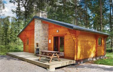 Gîte pour 8 personnes, avec terrasse, animaux acceptés à Viroinval