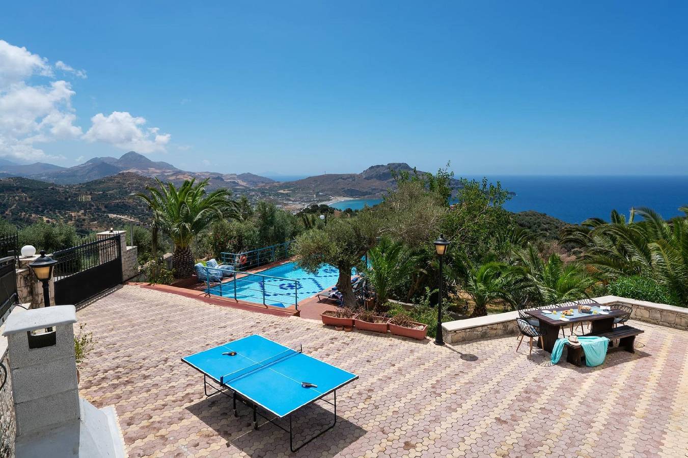 Holiday house with private pool for 10 persons approx. 217 qm in Sellía, Crete (West Crete) in Rethymno region