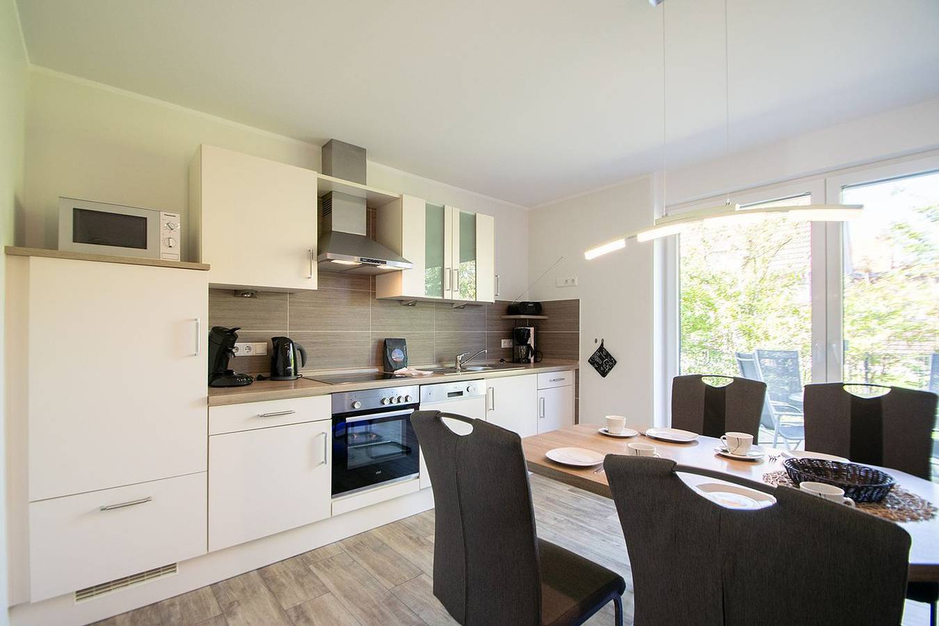 Appartement entier, Komfortable Ferienwohnung mit Balkon und moderner Ausstattung in Norddeich in Strand Norddeich, Norddeich