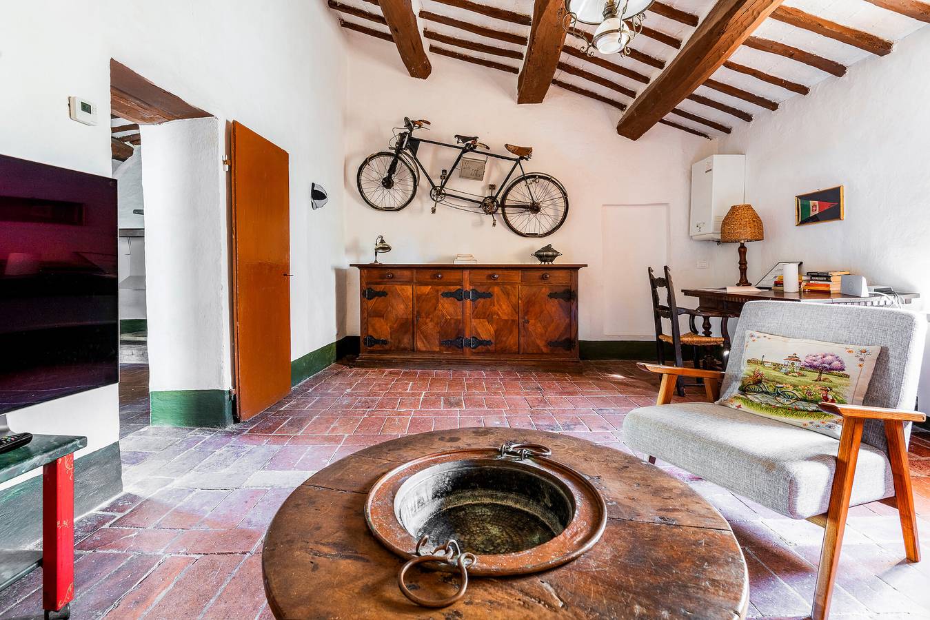 Ganze Wohnung, Apartment 'La Bandita Agriturismo' mit Gemeinschaftsgarten, Wlan und Klimaanlage in Siena, Siena Provinz