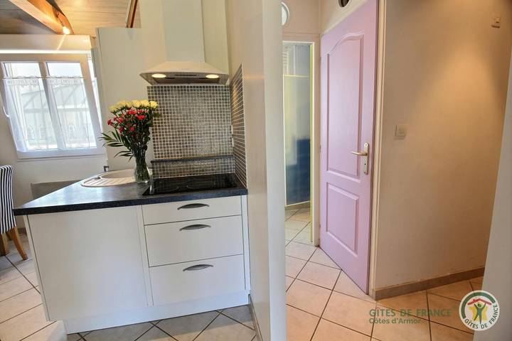 Gîte pour 4 personnes, avec terrasse et jardin à Paimpol - 4
