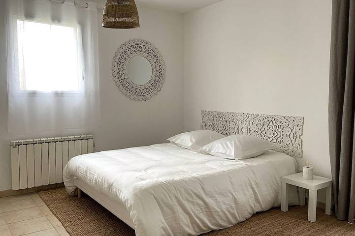 Location de vacances pour 6 personnes, avec jardin et terrasse à Isneauville - 3