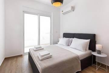 Villa for 10 People in Kolympia, Rhodes, Photo 3