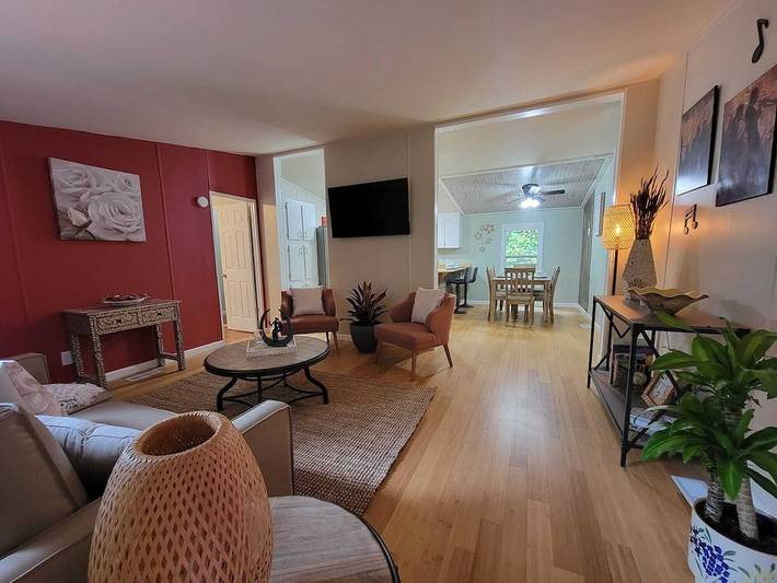 Vacation rental for 8 people, with terrace in Woodfin (NC)