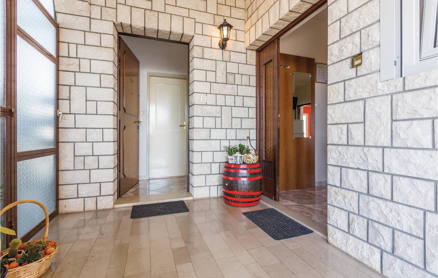 Ganze Ferienwohnung, Ferienwohnung für 5 Personen mit Terrasse in Novigrad, Umag und Umgebung