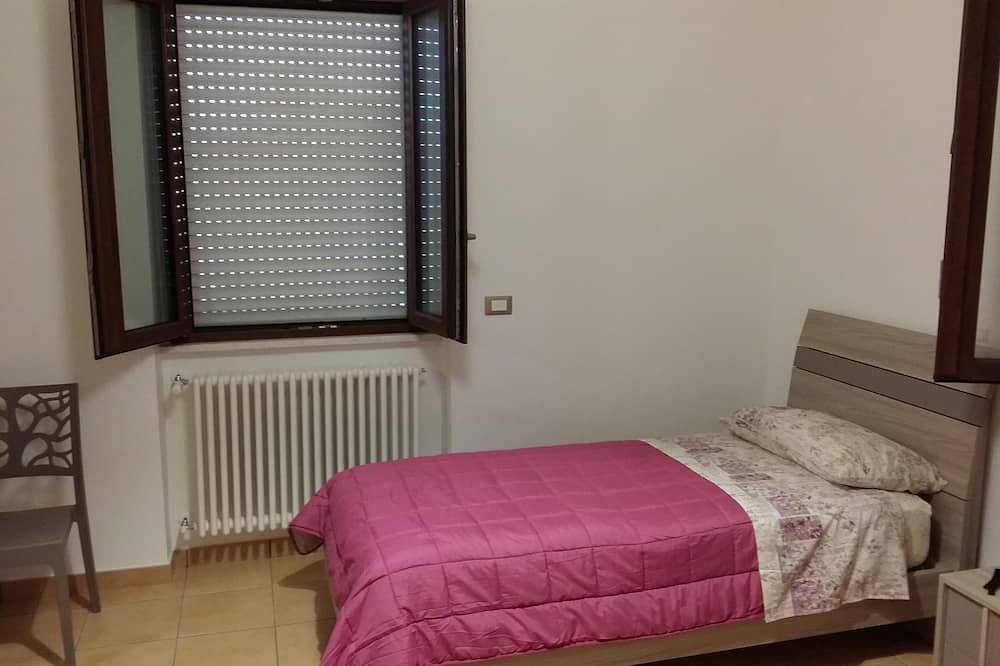 Intera Casa Indipendente con Giardino Nella Collina di Francavilla al Mare in Francavilla al Mare, Chieti Province