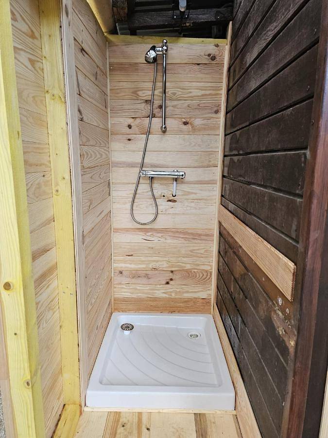 Le chalet dans les bois in Lecques, Région de Nîmes