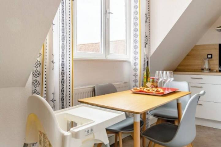Ganze Wohnung, 2-room apartment. Right in the historic city center! in Schlettstadt, Region Sélestat-Erstein