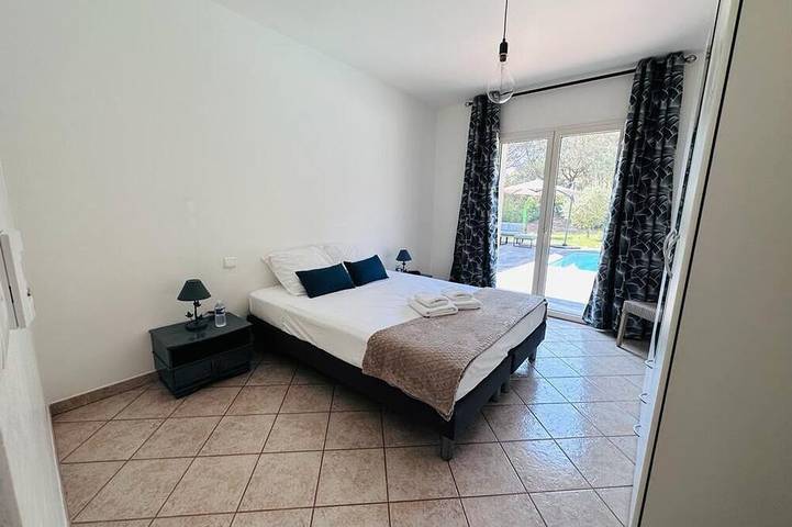 Nouveau : Très Jolie Villa Climatisée Avec Piscine in Puget-sur-Argens, Costa mediterránea (Francia)