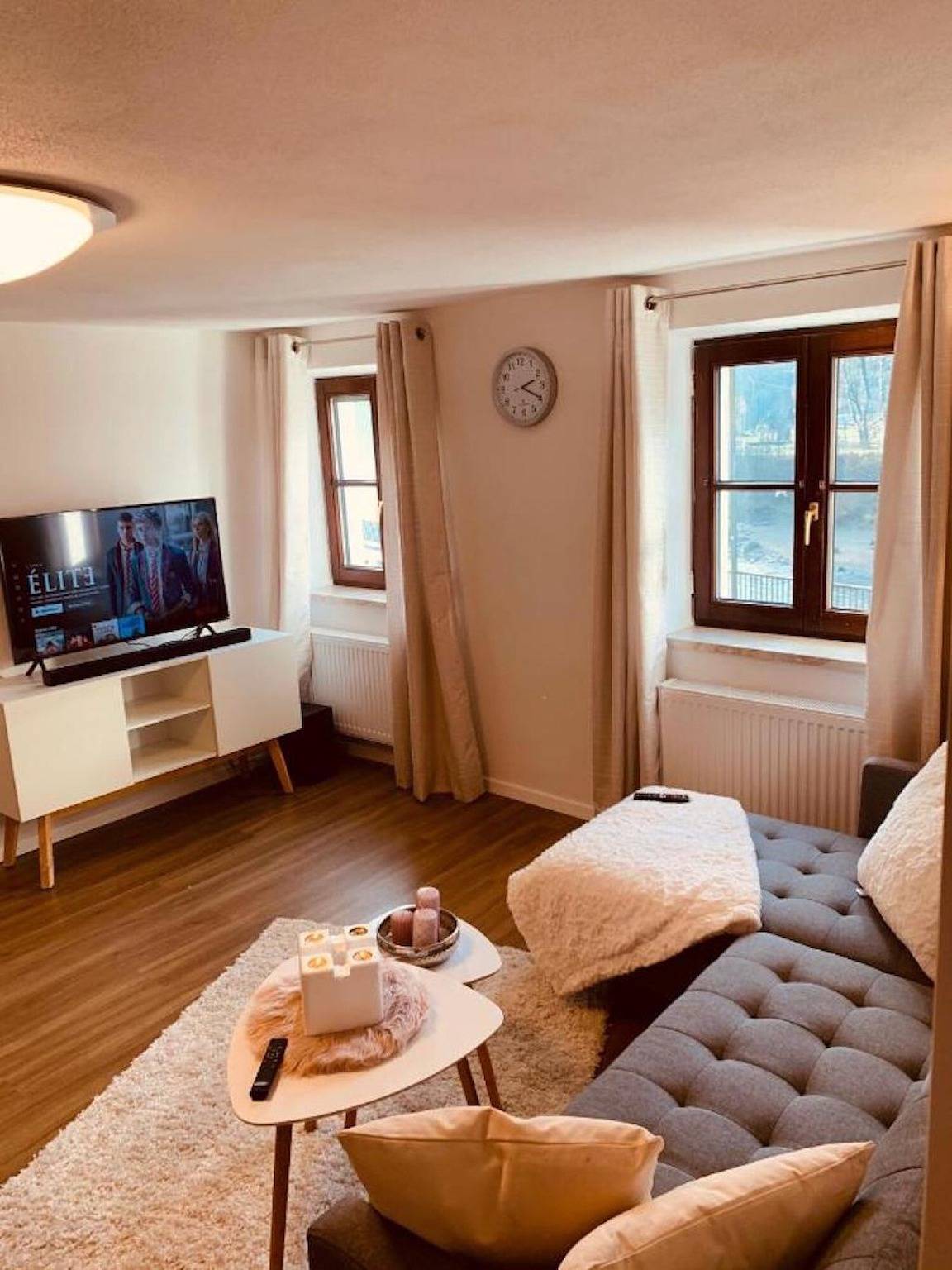 Ganze Wohnung, Ferienwohnung "Felix Living 2" mit Wlan in Passau, Passauer Land