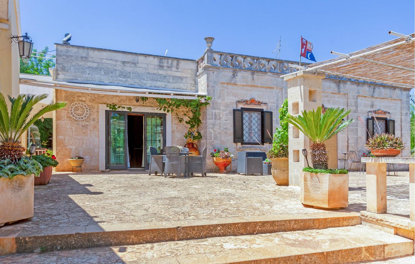 Appartement confortable avec piscine, parking, terrasse et climatisation - près de Zavorra EnoFishBar in Ostuni, Salento