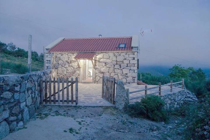 Location de vacances pour 6 personnes, avec terrasse et vue dans Riba de Mouro - 2