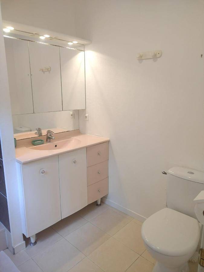 Appartement de vacances entier, Studio privatif Datcha in Fourqueux, Yvelines