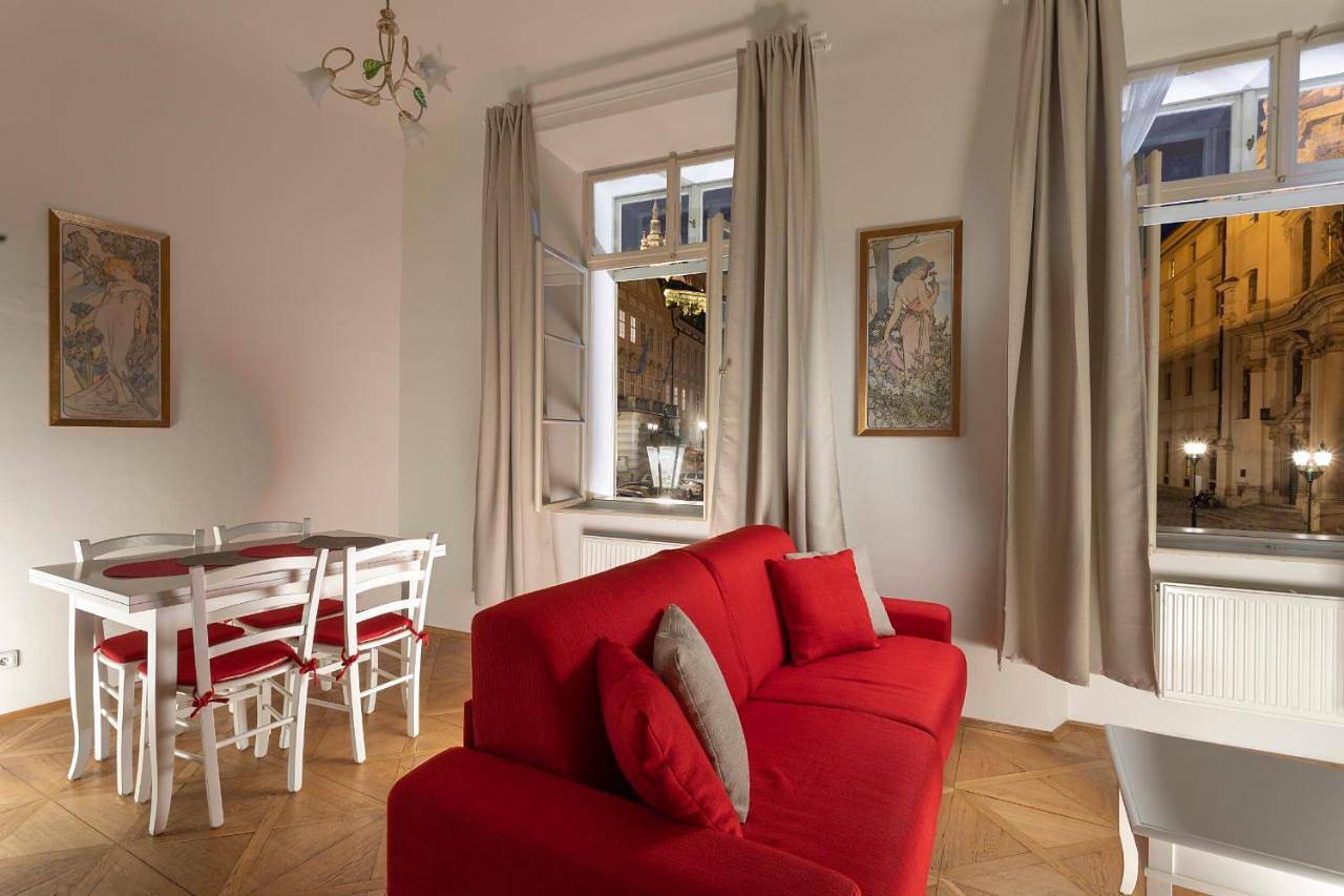 Three Golden Crowns Apartments in Prague, Bohême centrale
