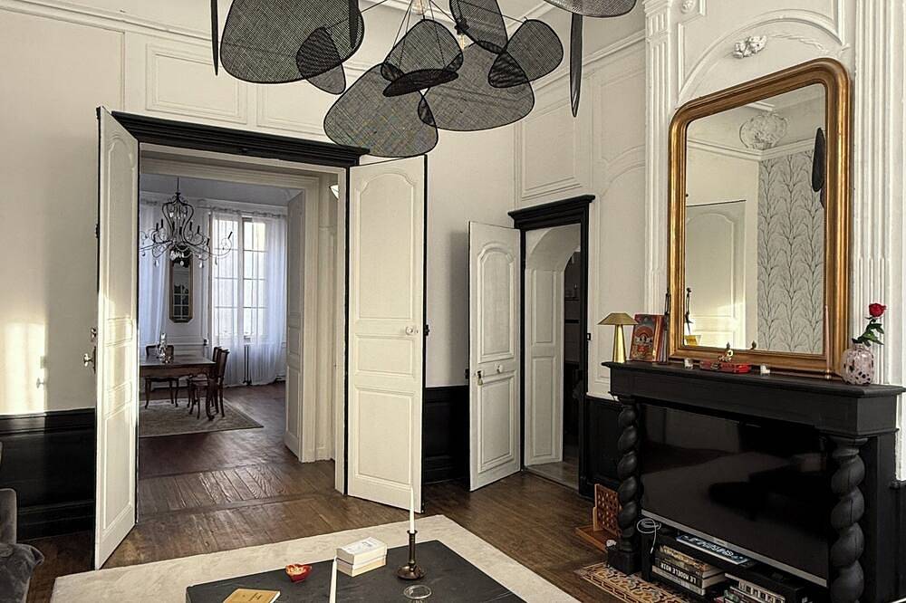 Appartement entier, Splendide appartement 18e siècle situé au cœur de la ville historique in Toul