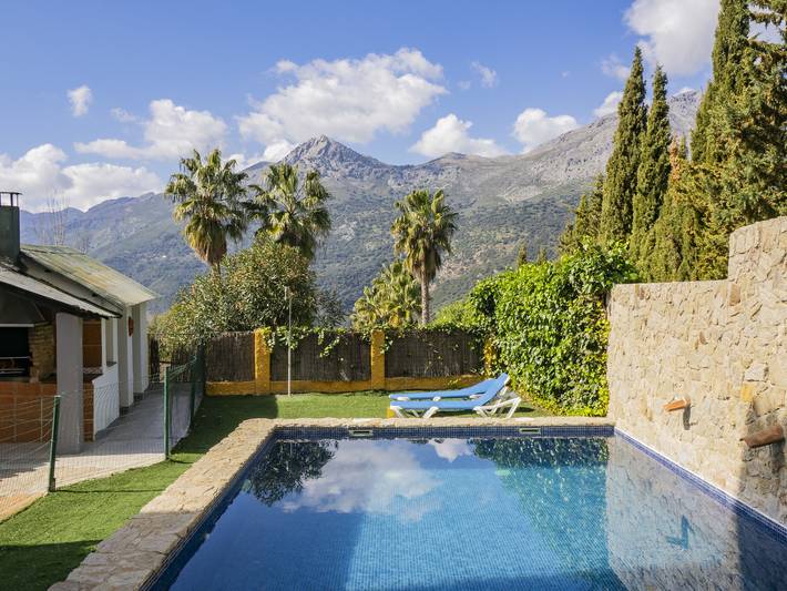 Chalet para 18 personas, con terraza y jardín, Se admiten mascotas en Serranía de Ronda - 3