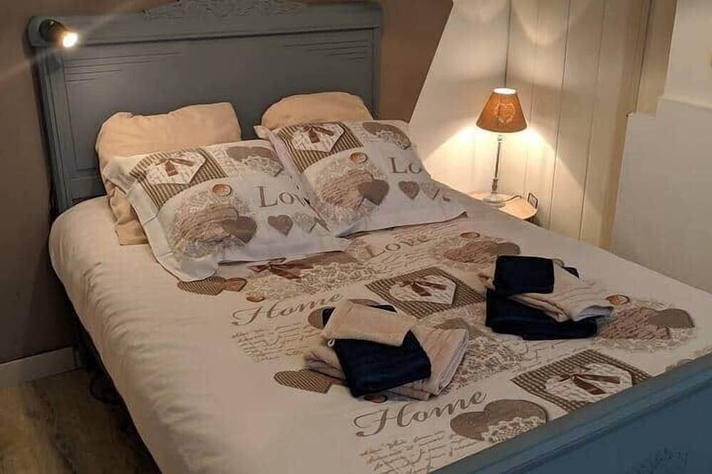 Appartement entier, Appartement avec cour privative au cœur de Blois 2 in Blois, Région de Blois