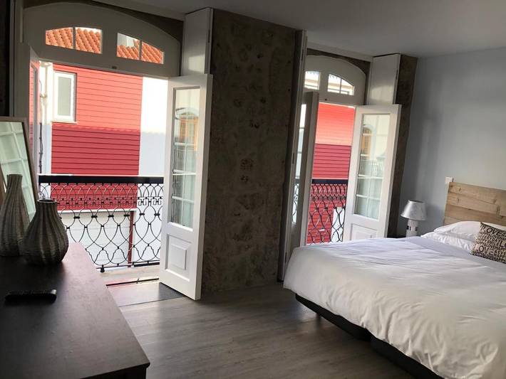 Apartamento de férias para 8 pessoas, com jardim e terraço em Terceira