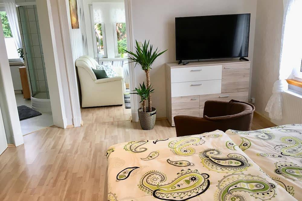 Ganze Wohnung, Fewo Veronika - Panoramablick inklusive, Ladestationen für E-Kfz in Friedrichroda, Rennsteig