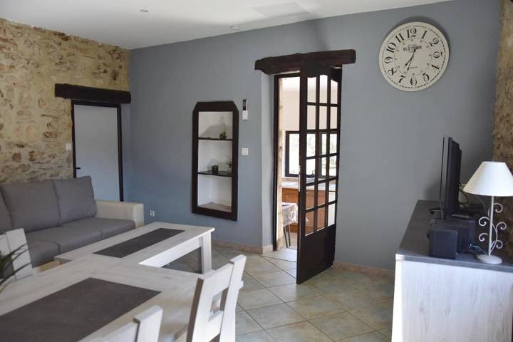 Location de vacances pour 8 personnes, avec jardin, animaux acceptés à Saint-Montan - 3