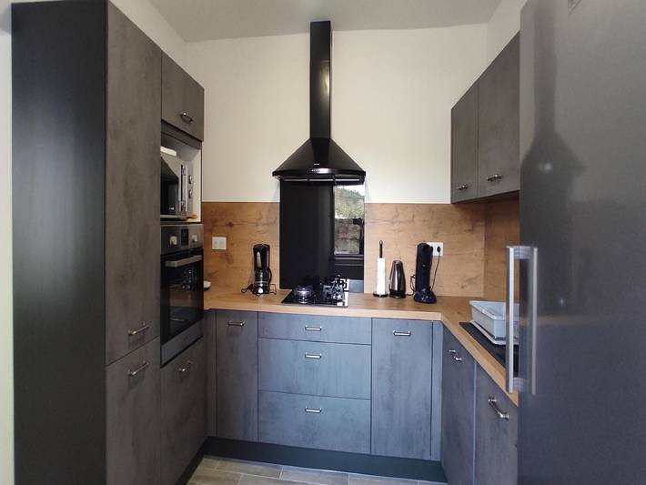 Location de vacances pour 6 personnes, avec jardin à Sanilhac - 3