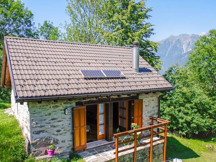 Ferienhaus für 4 Personen, mit Terrasse und Garten sowie Ausblick