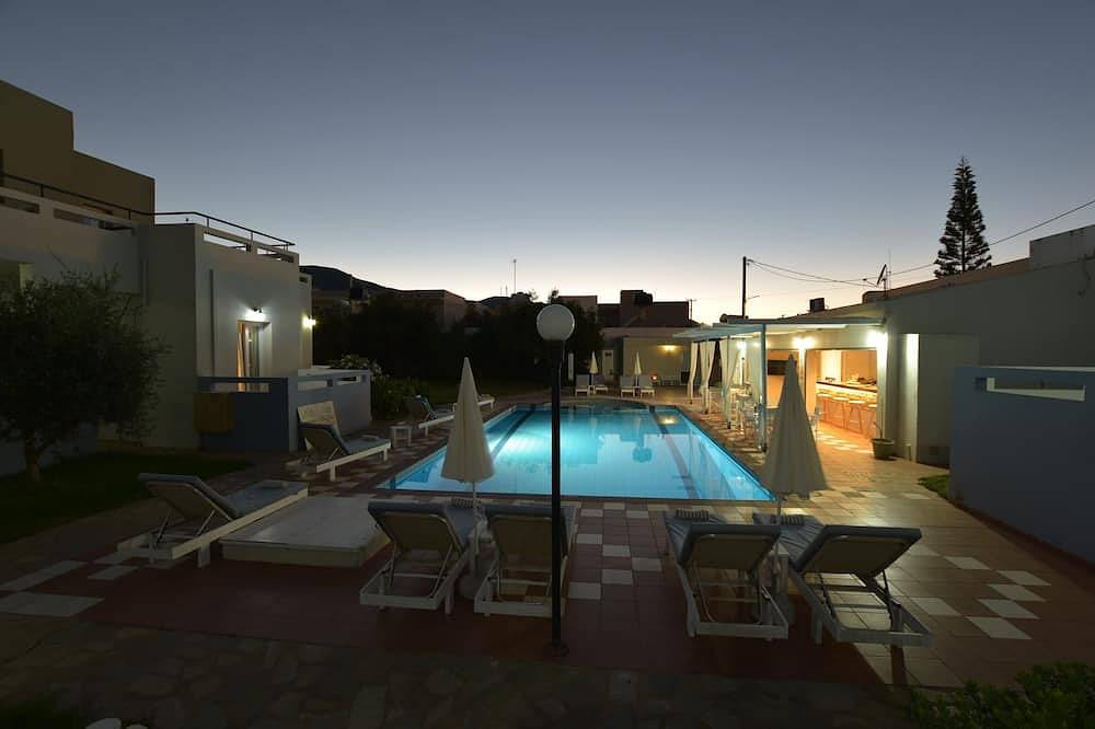 Entire apartment, Boutique Studio for 2 pers With pool (103) in Malia, Iraklio-Heraklio region