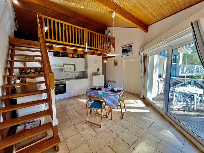 Location de vacances pour 4 personnes, avec terrasse dans Golf de la Méjanne - 4