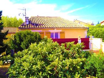 Gîte pour 2 personnes, avec terrasse dans le Vaucluse