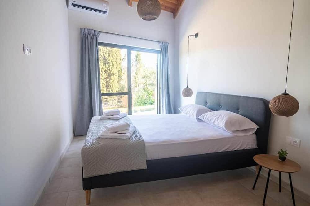 Ganze Wohnung, ☀️ The perfect place to work or unwind – with stunning nature views in Agios Georgios, Korfu