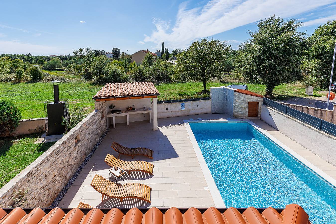 Reizende Villa mit 2 Schlafzimmern und beheiztem Pool, in der Nähe des Strandes Duga Uvala in Marčana, Südküste Istrien