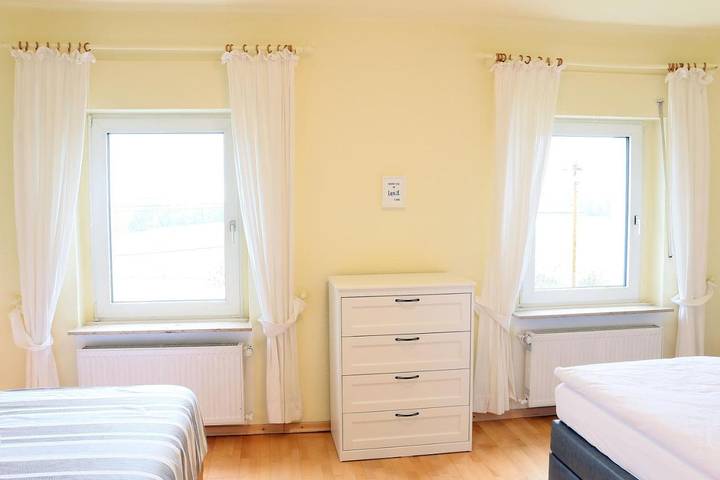 Gîte pour 3 personnes, avec jardin, adapté aux familles à Bergisch Gladbach - 3