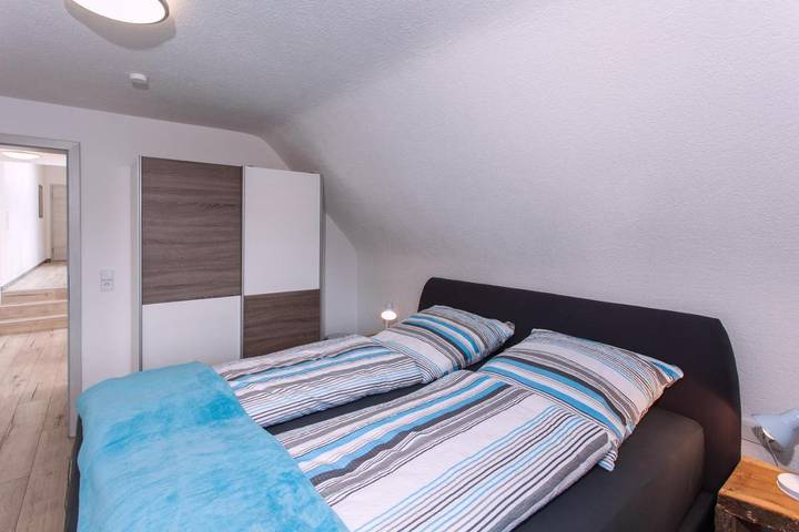 Gîte pour 2 personnes, avec vue et jardin à Schramberg - 4
