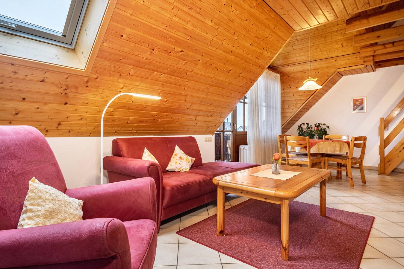 Apartamento entero, Apartamento 'Ferienwohnung 5, 59qm' con jardín compartido, balcón y Wi-Fi in Kressbronn, Region Bodensee-Oberschwaben